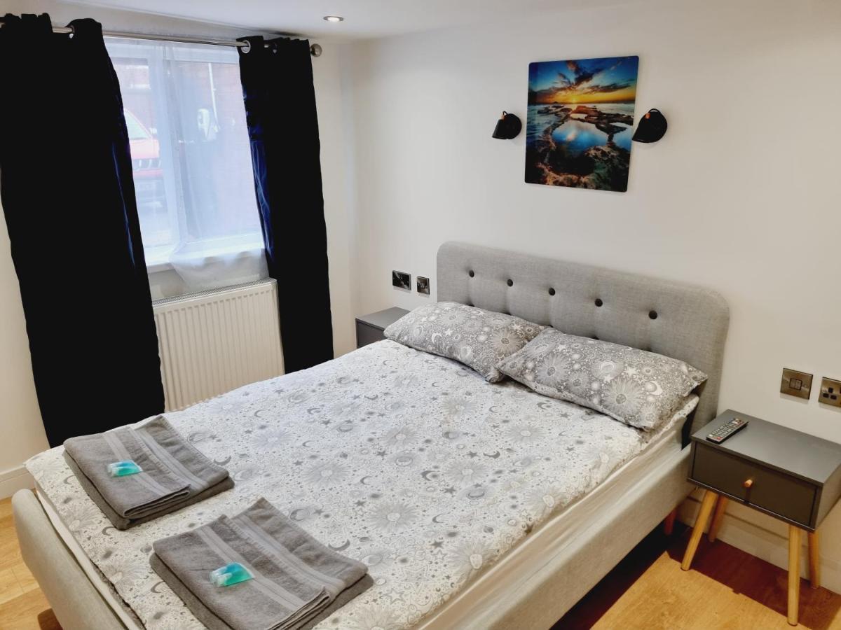Lmk, Spacious 1 Bedroom Ground Floor Apartment, Ev Charger, Free Parking Wi-Fi, Great Location 벨파스트 외부 사진